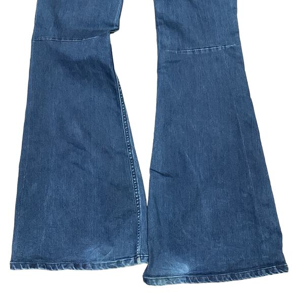 Free People Penny Pull On Flare Denim Jegging Jeans Stretch OB542650 Size 30 - Picture 6 of 8